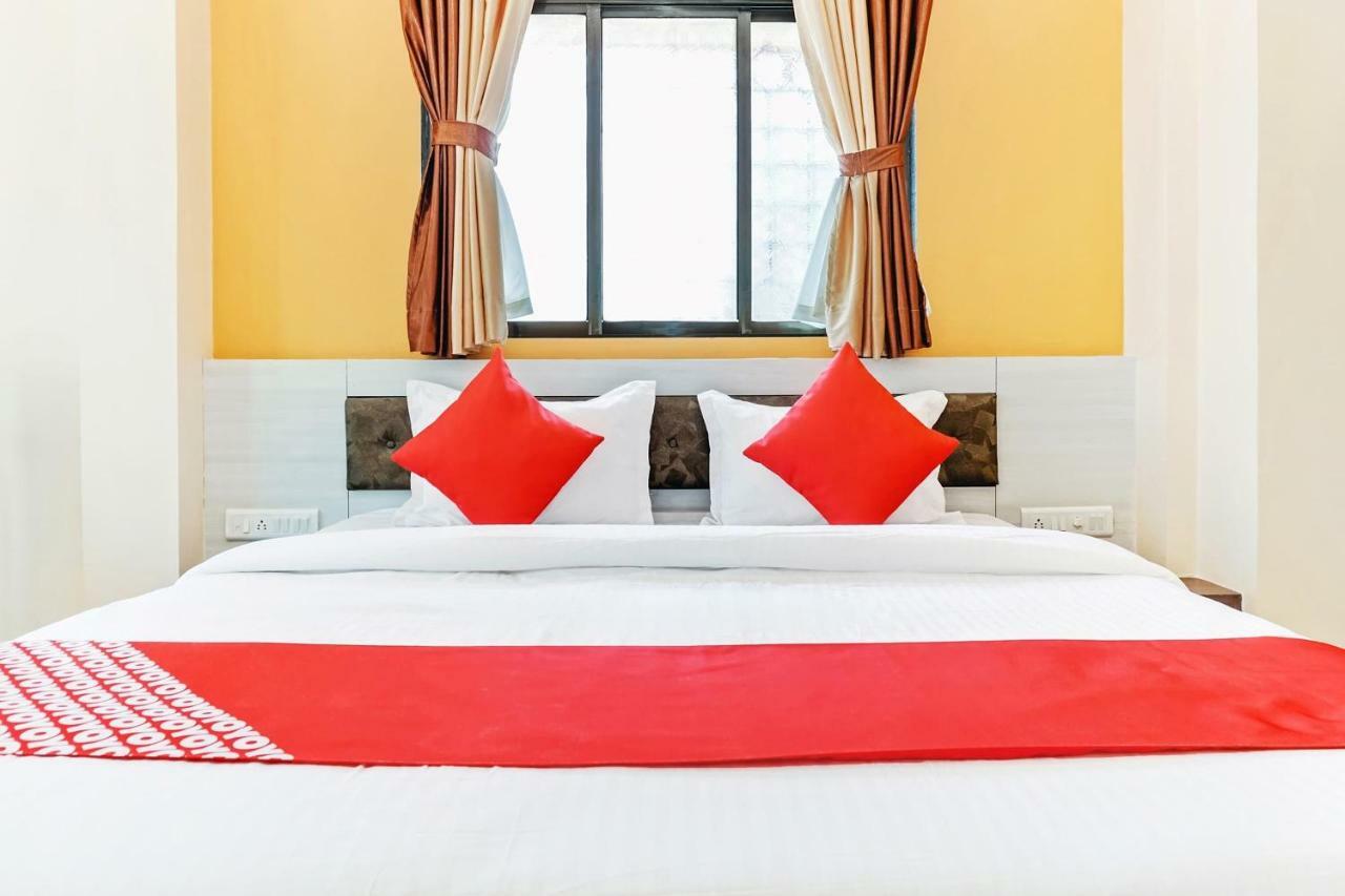 Oyo 29634 Hotel Navalai Pride Ratnāgiri Dış mekan fotoğraf