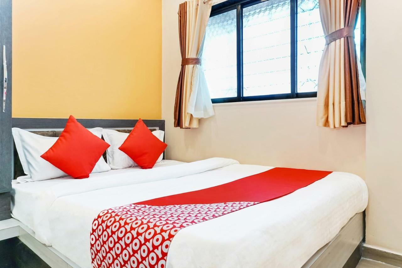 Oyo 29634 Hotel Navalai Pride Ratnāgiri Dış mekan fotoğraf