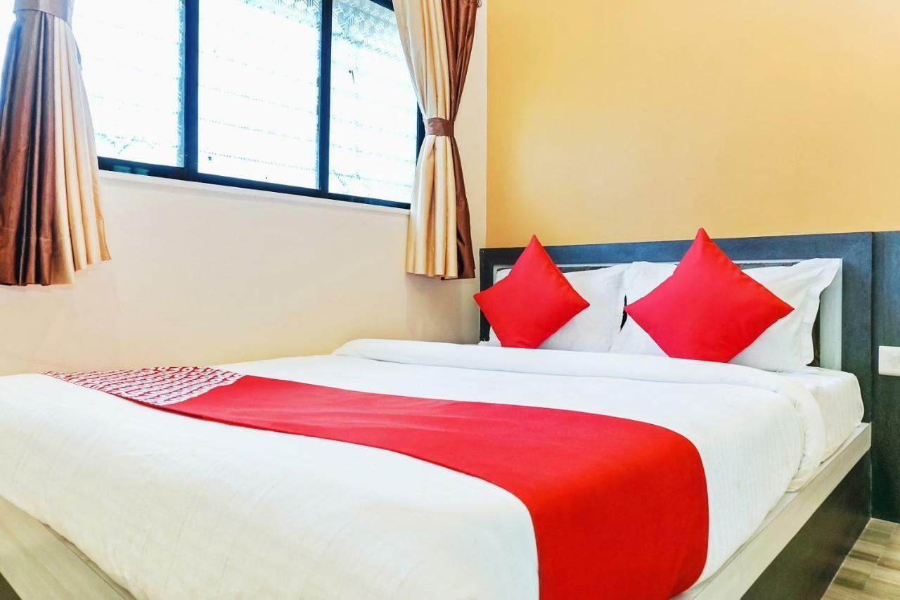 Oyo 29634 Hotel Navalai Pride Ratnāgiri Dış mekan fotoğraf